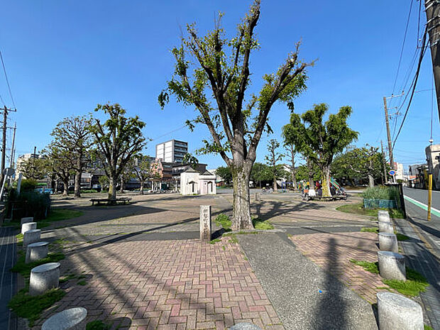 伊勢町第1公園(約240m)