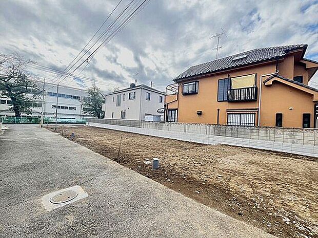 【現地（土地）】マルエツ白鍬店まで徒歩7分(530m)のため毎日のお買い物にも便利な立地です。周辺環境もぜひ一度ご確認ください！