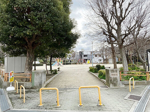 鴫野東公園（約342m）