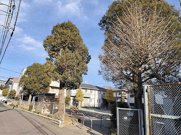 前原西公園（約603m）