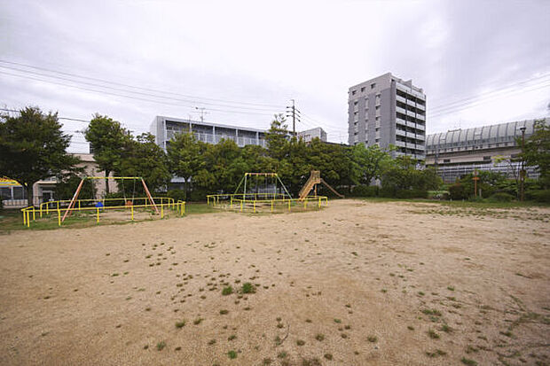 藤薮中平公園(約1,435m)