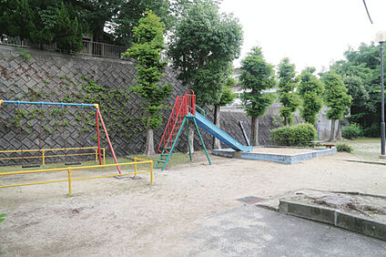 宮の前公園 170m