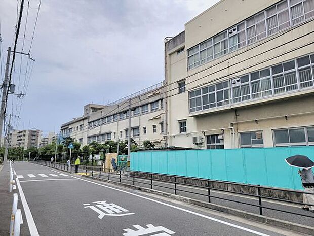 堺市立東三国丘小学校（約963m）