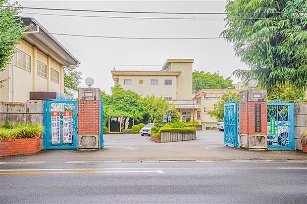 さいたま市立本太中学校（約1,104m）