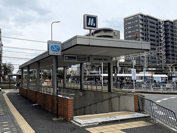 御堂筋線「なかもず」駅（約1,200m）
