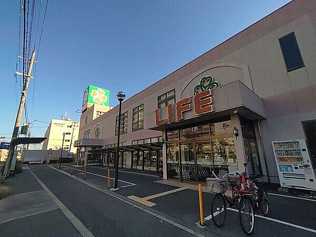 ライフ八尾竹渕店（約972m）