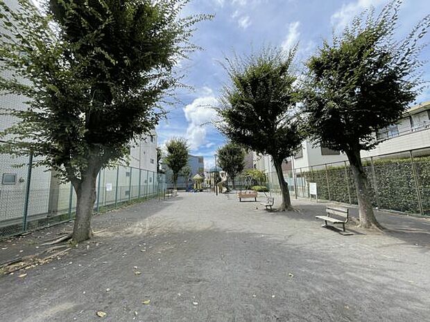 上小田中第2公園（約529m）