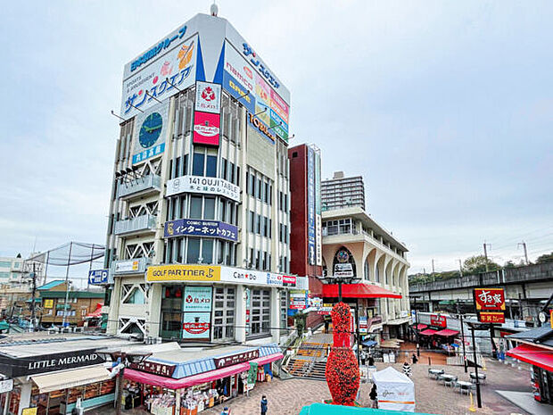 豊島区立巣鴨北中学校（約436m）