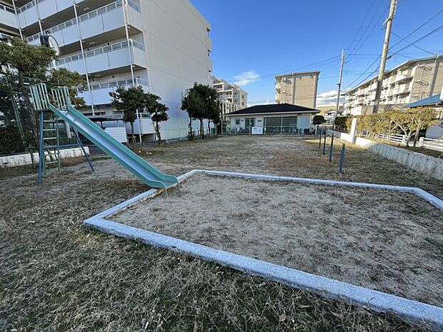 東武庫古川公園(約1,056m)