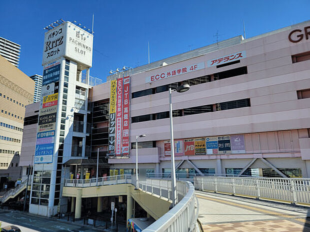 グリーンプラザたかつき1号館（約2,204m）