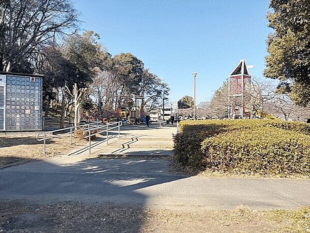 井沼方公園(約1,172m)