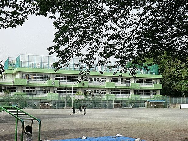 小金井市立南小学校（約522m）