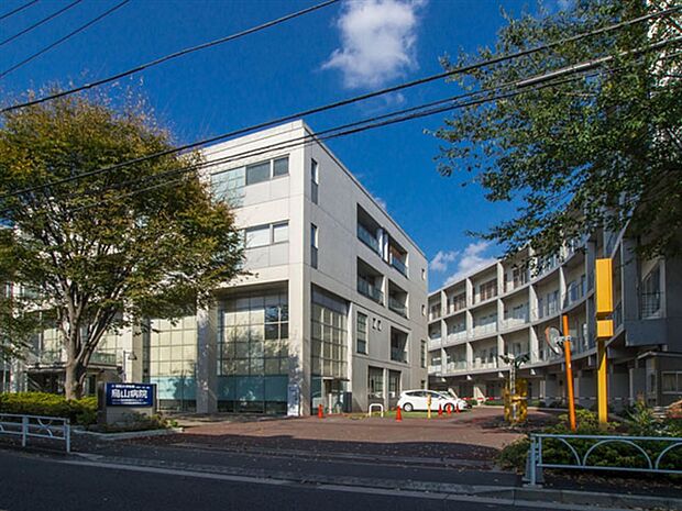 昭和大学付属烏山病院(約1,273m)