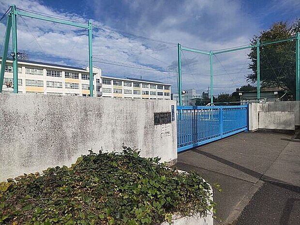 名古屋市立庄内小学校（約668m）