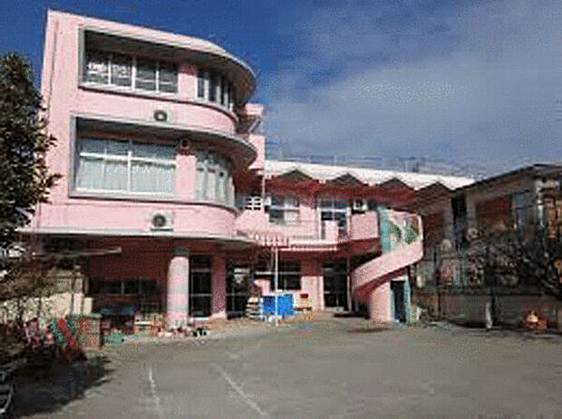 共立幼稚園(約390m)