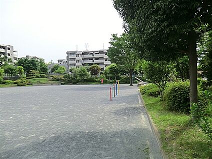 竹山烏森公園 1063m