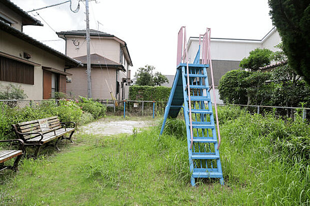 カハクボ公園(約869m)