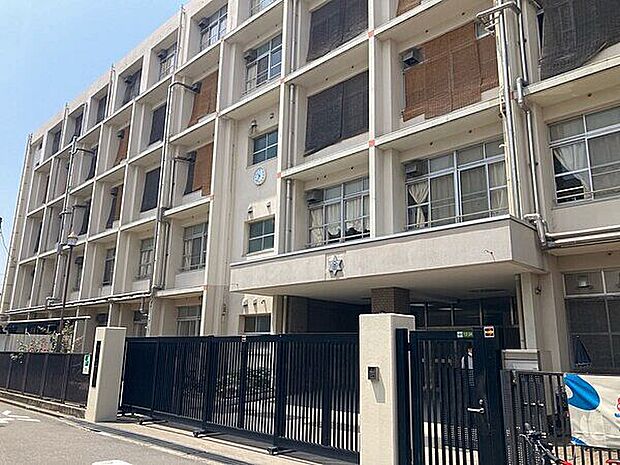 大阪市立梅香中学校(約583m)