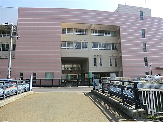 川崎市立東生田小学校(約1,183m)
