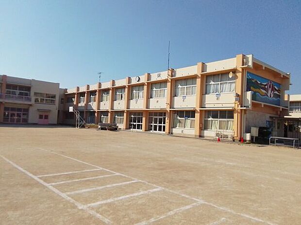 岡崎市立矢作東小学校(約835m)