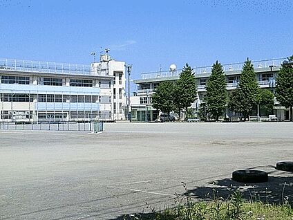 国分寺市立第三中学校 1315m