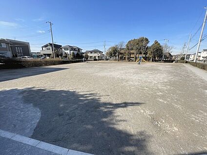 つくばエクスプレス「流山おおたかの森」駅 1040m
