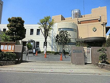 川口市立安行東小学校 1176m