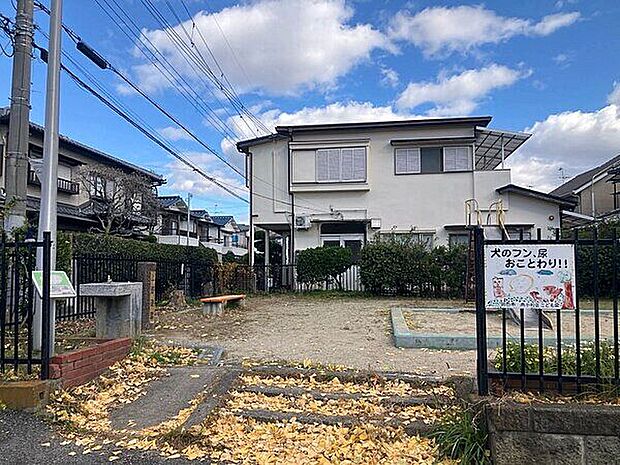 上野遊園(約912m)