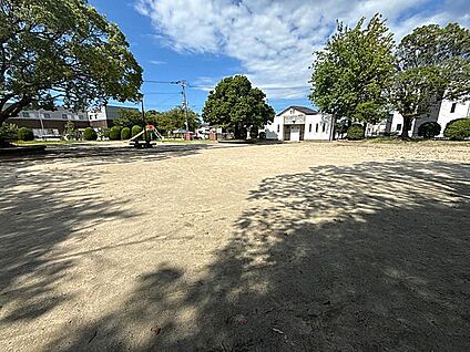 浦志公園 163m