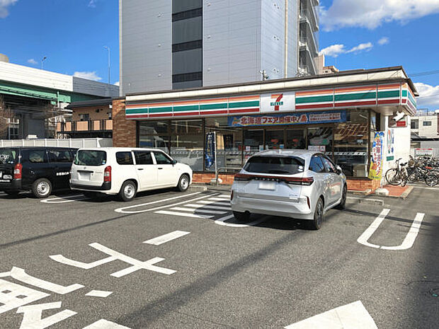 セブンイレブン名古屋岩塚店(約455m)