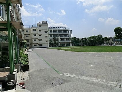 北区立堀船小学校 377m