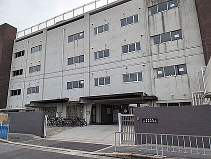 池田市立北豊島中学校 949m