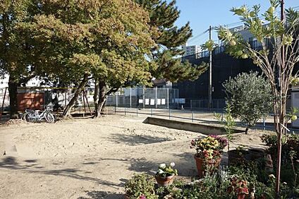 室見公園 459m