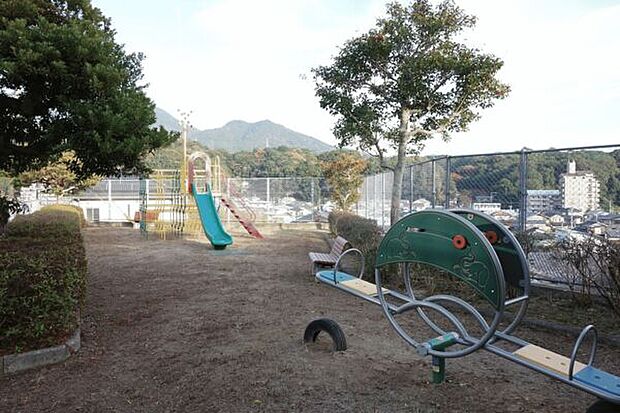 原公園（約852m）