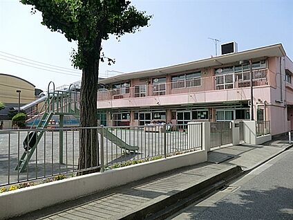 本木保育園 547m