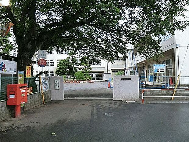 市川市立大柏小学校（約1,112m）