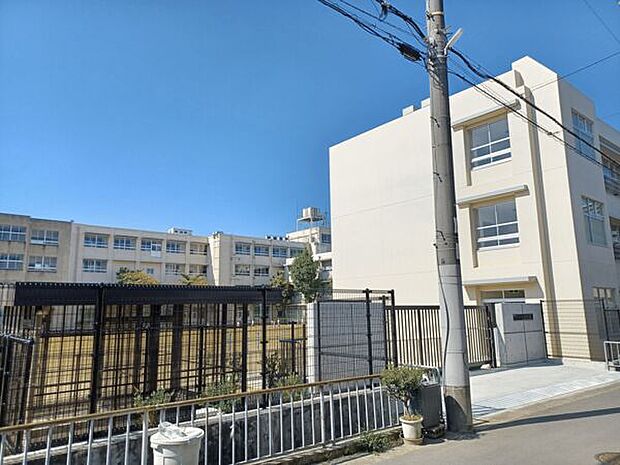 堺市立榎小学校（約1,406m）