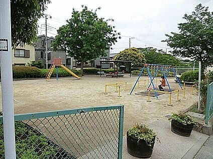 江戸川区立二之江中学校 1383m