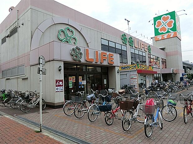 ライフ川崎桜本店（約286m）