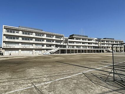 セブンイレブン 葛西駅東店 919m