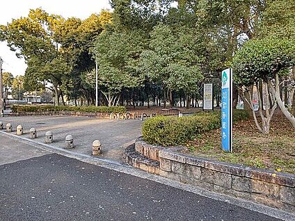 大蓮公園 796m