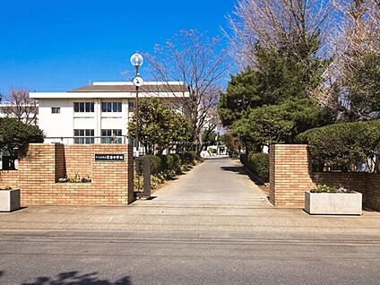 さいたま市立宮原中学校 2064m