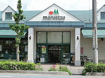 川口市芝支所 1253m