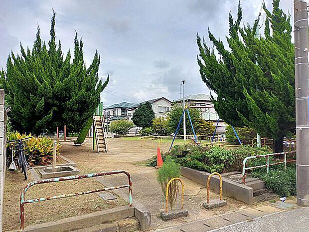 中尾余公園(約575m)