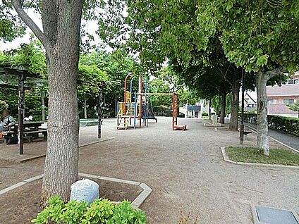 当代橋児童遊園 866m