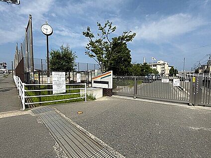 福岡市立玄洋中学校 1867m