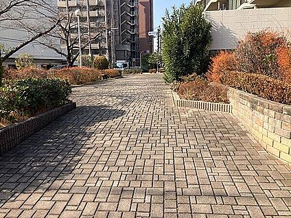 ローズハイツ香里園 休憩広場 1168m