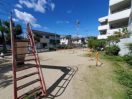 明野町あべりあ児童遊園 13m