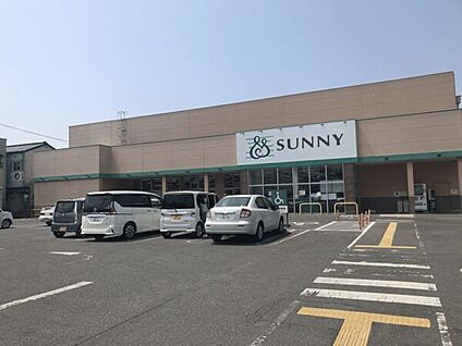 春日市立春日北中学校 1054m