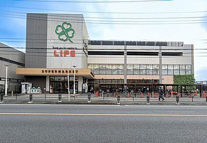 ライフ宮内二丁目店 588m